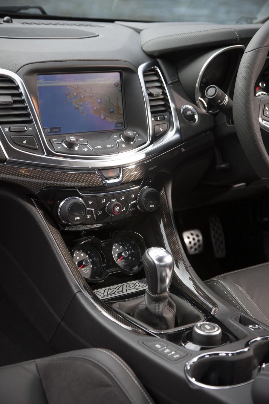  Vauxhall VXR8 GTS 2014 года  (фото 50 из 88)